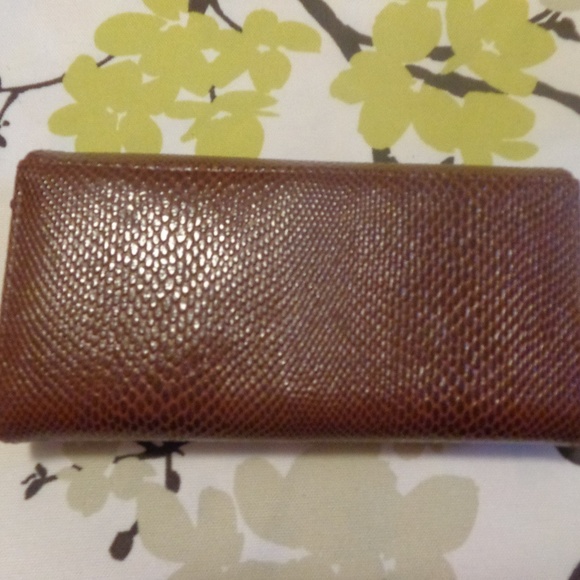 Brown Wallet - Picture 2 of 4